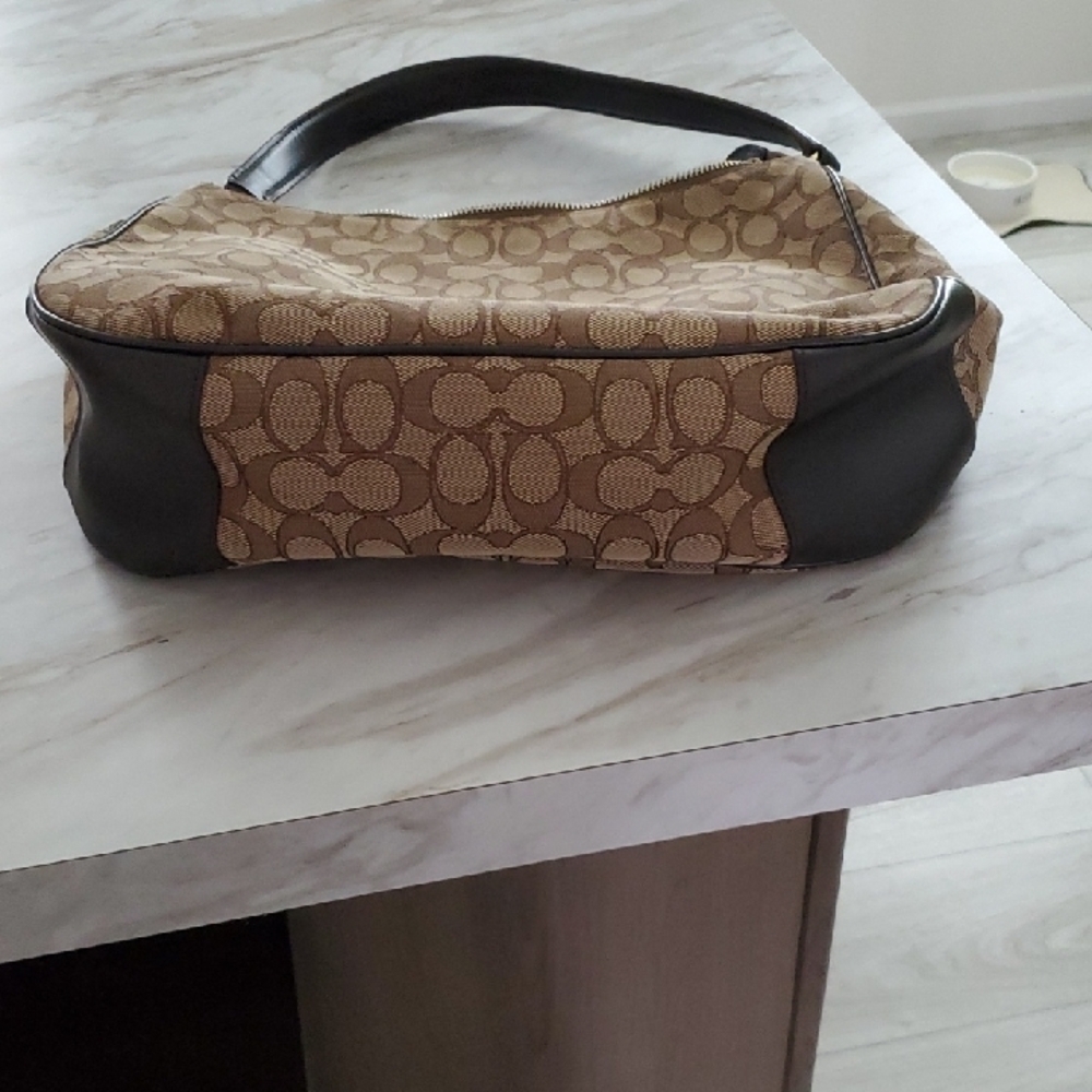 Coach Brown Signature Hobo Bag with Leather Strap/ New - Picture 3 of 6